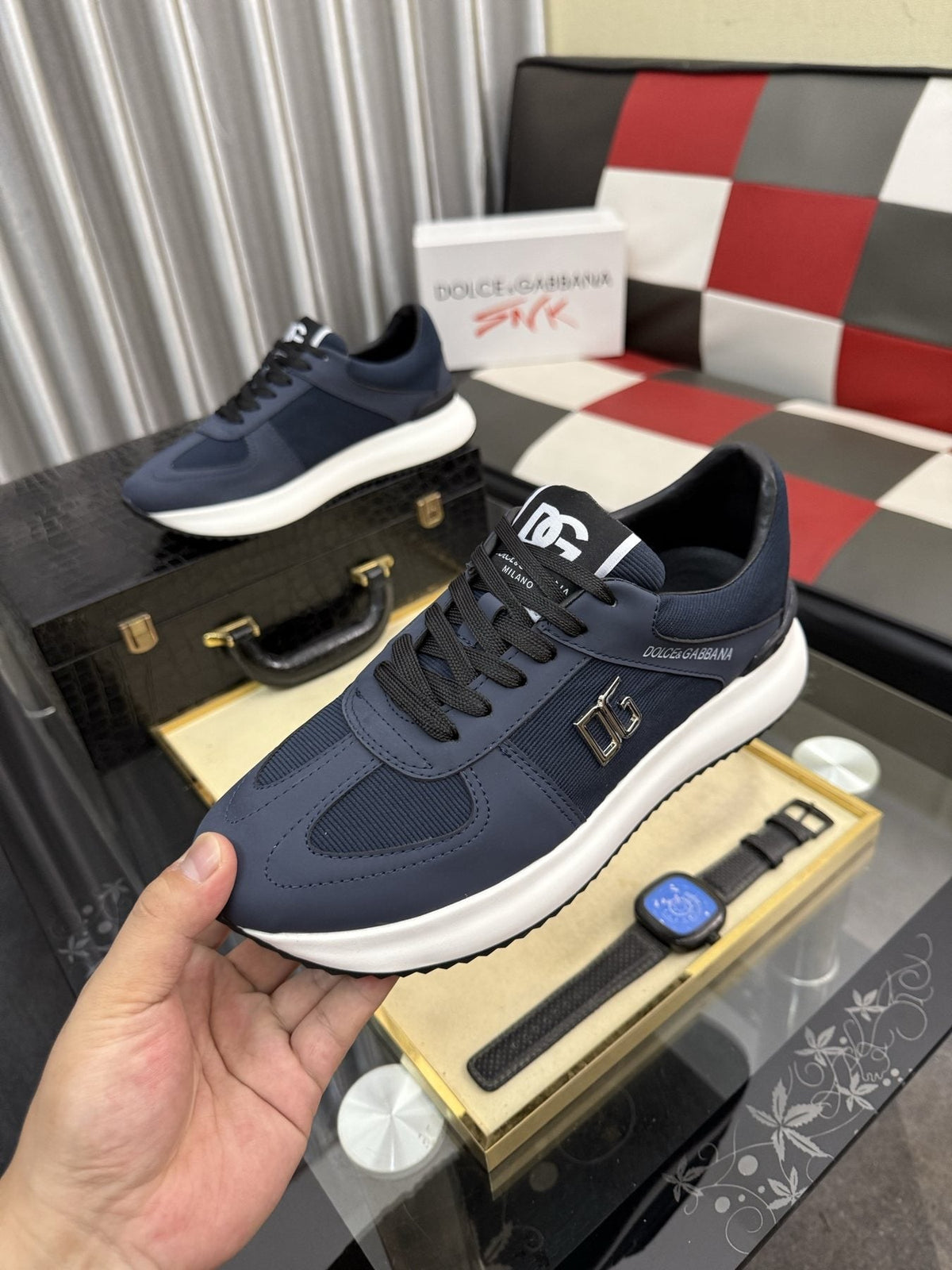 Dolce & Gabbana Metallic DG Logo Low-Top Sneakers
